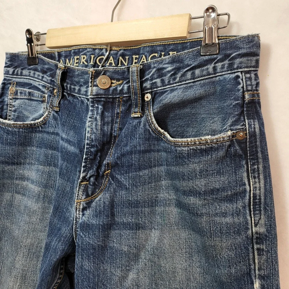 American Eagle Mens Straight Leg Jeans Blue Medium Wash Distressed Denim 31x32